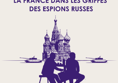 couverture Les Moujiks - La France dans les griffes des espions russes